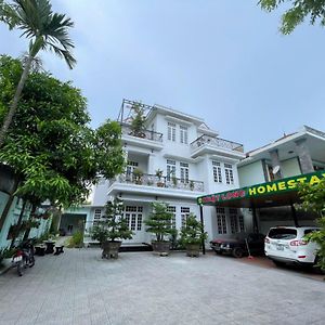 Nhat Long Homestay